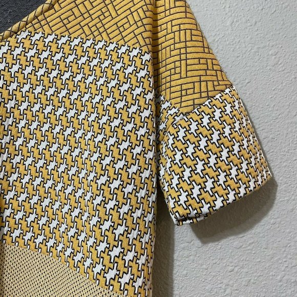 Zara Womens Yellow White Geometric Print 1/4 Sleeve V Neck Tunic Top Size Medium - Picture 3 of 5
